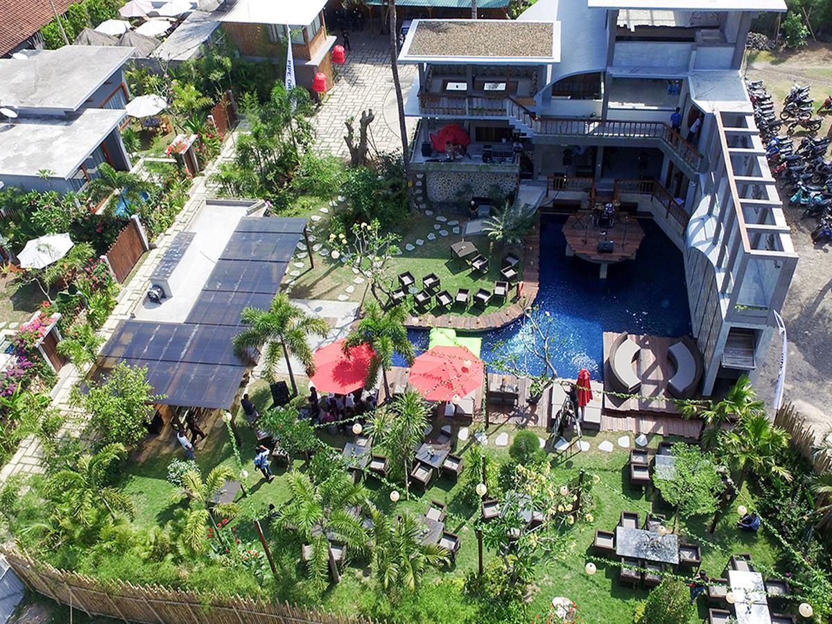 Pipe Dream Villas Resort Kuta  Esterno foto