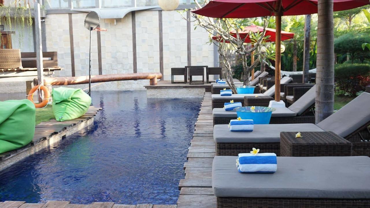 Pipe Dream Villas Resort Kuta  Esterno foto
