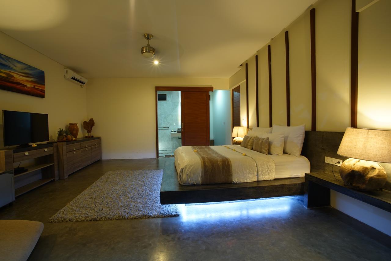 Pipe Dream Villas Resort Kuta  Esterno foto