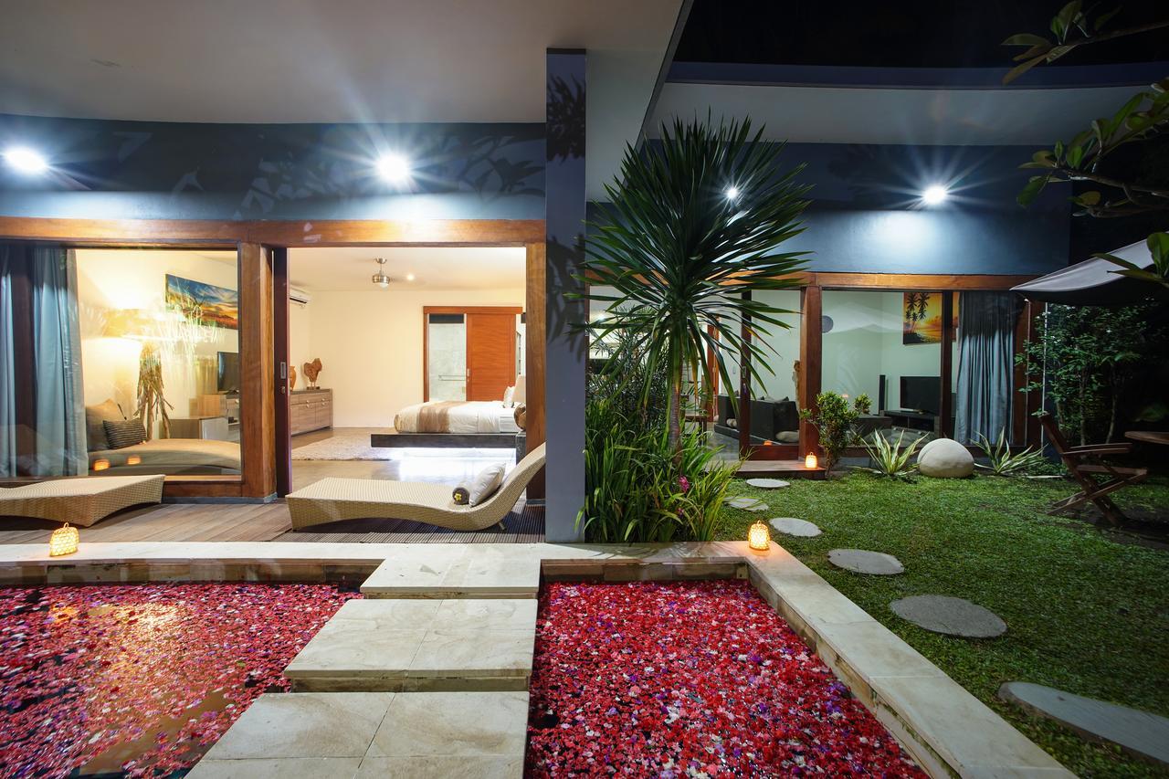 Pipe Dream Villas Resort Kuta  Esterno foto