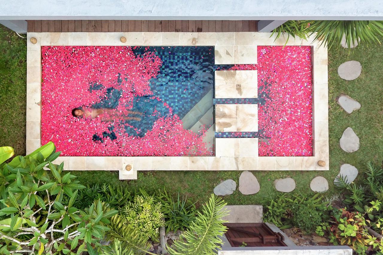 Pipe Dream Villas Resort Kuta  Esterno foto