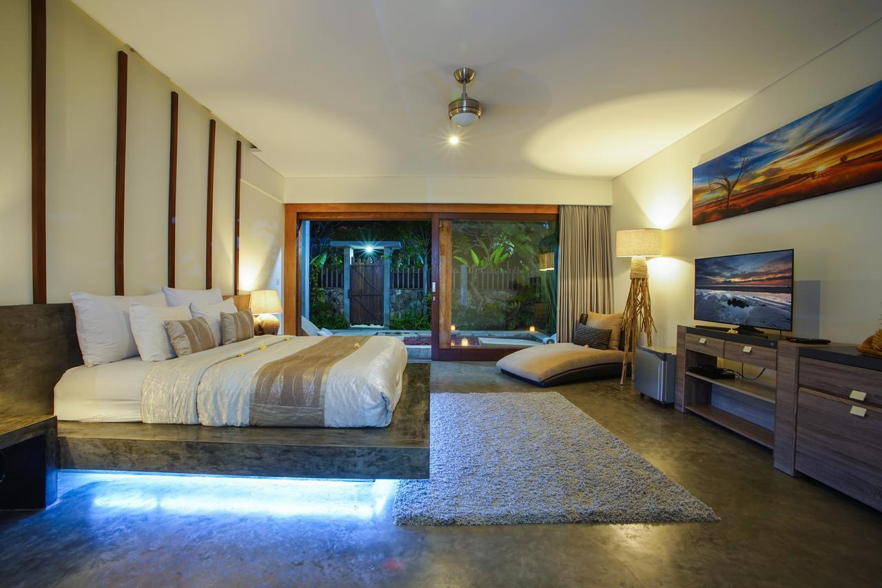 Pipe Dream Villas Resort Kuta  Esterno foto