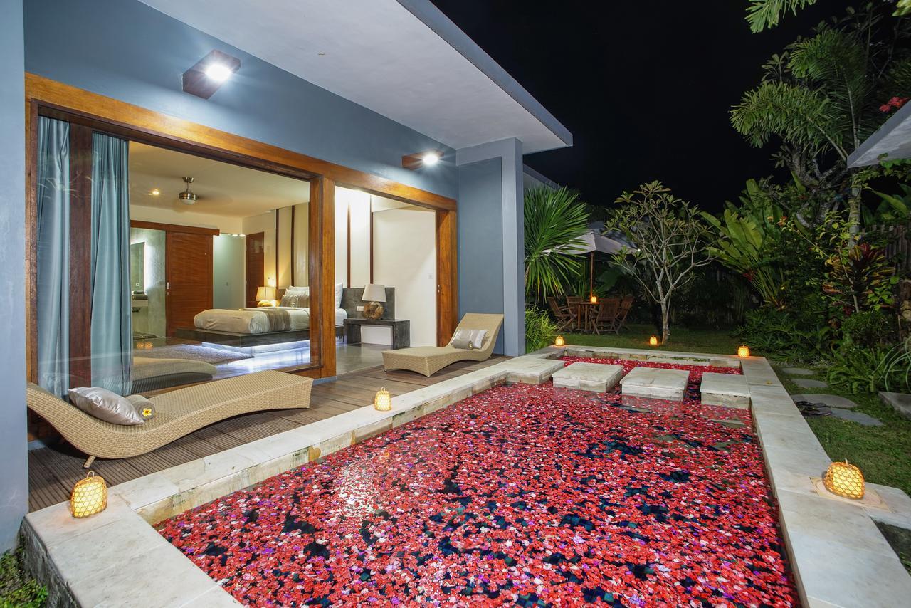 Pipe Dream Villas Resort Kuta  Esterno foto