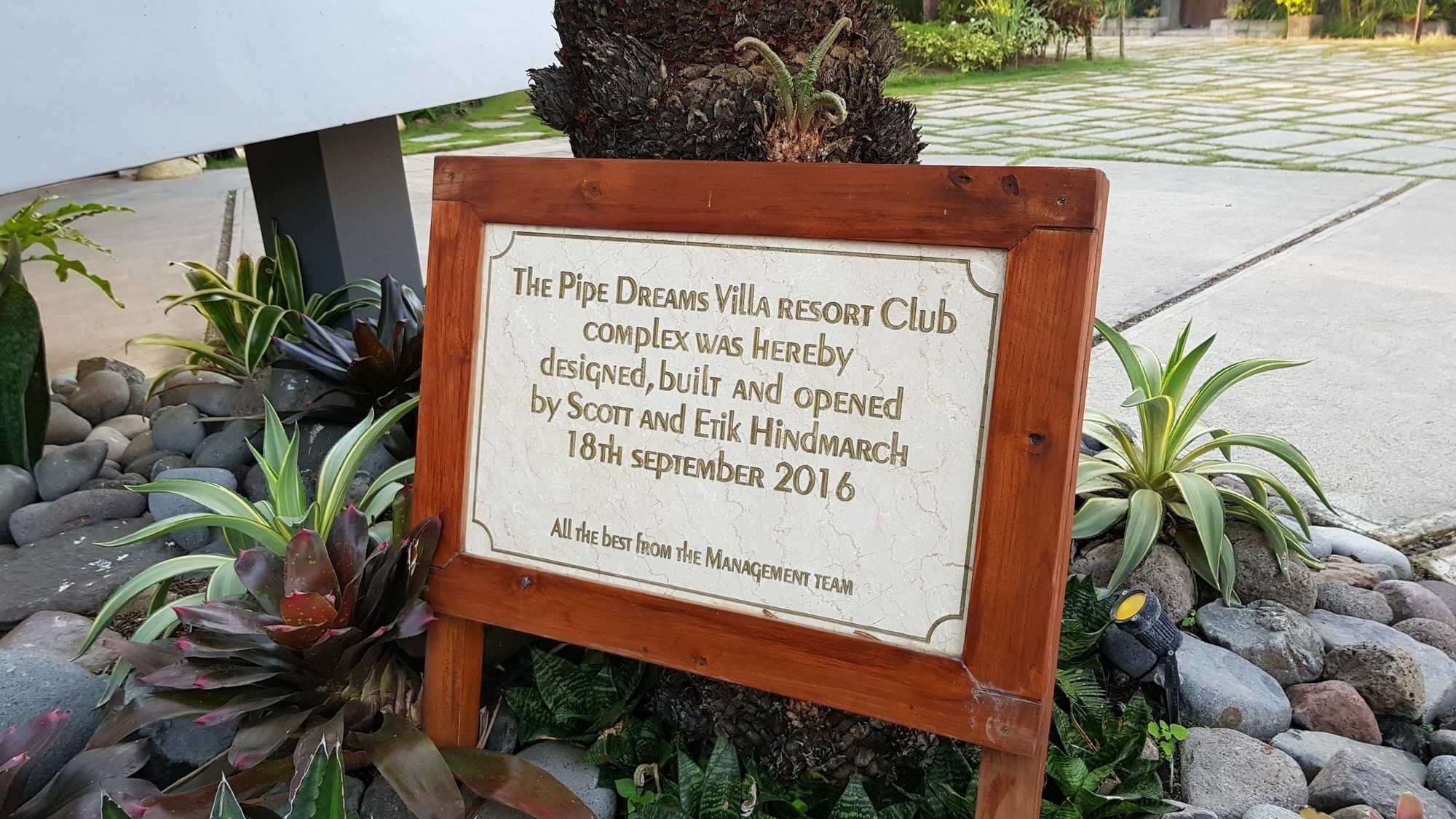 Pipe Dream Villas Resort Kuta  Esterno foto